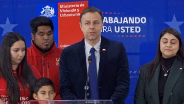 01072604 AUTORIDADES SOBRE ENTREGA DE SUBSIDIOS 01 (2)