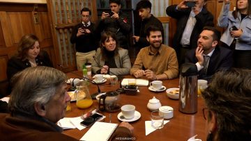06072627 APOYOS REUNIÓN PARTIDOS OPOSICIÓN 01 (2)