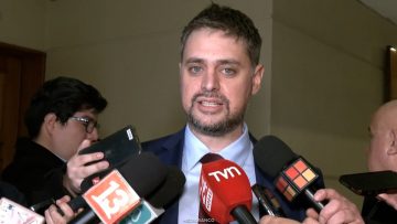 060726C05 DECLARACIONES DIPUTADO MANOUCHERI 01