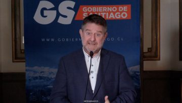 08072606 GOBERNADOR PRESENTA QUERELLA POR LO OCURRIDO EN CERRO MANQUEHUE Y CARBON 01 (2)