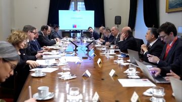 09072611 APOYOS COMITÉ ECONÓMICO 01