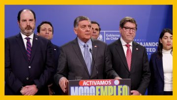 10072611 PUNTO DE PRENSA MINISTRO ALVARADO DEST