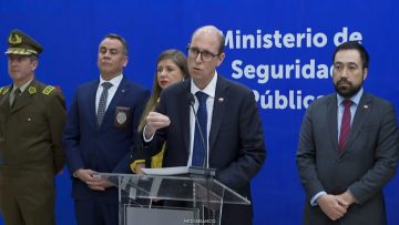 13072602 PUNTO DE PRENSA MINISTRO DE SEGURIDAD 01