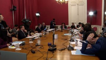 13072629 APOYOS COMISIÓN DE CONSTITUCIÓN 01