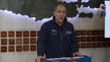 26072604 MINISTRO DE GRANGE Y BALANCE POR SISTEMA FRONTAL 01