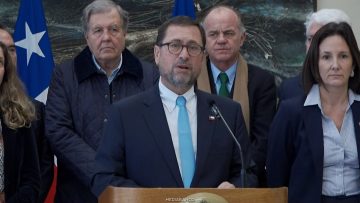 27072607 PUNTO DE PRENSA MINISTRO PÉREZ MACKENNA 01