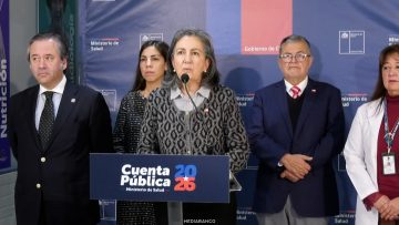 29072615 PUNTO DE PRENSA AUTORIDADES MINISTERIO DE SALUD 01