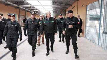 130826TAL01 APOYOS VISITA PRESIDENTE KAST A CÁRCEL DE TALCA 22