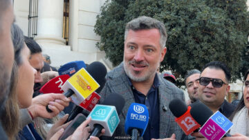 18082611 APOYO Y DECLARACIONES POR LANZAMIENTO FONDA ESTADIO NACIONAL 01
