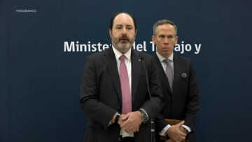 10092610 MINISTRO DEL TRABAJO Y PRESIDENTE DE LA CÁMARA 01