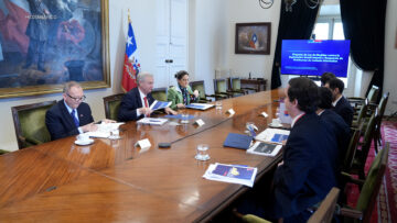 14092618 APOYOS REUNIÓN KAST JUNTO A MINISTROS 01