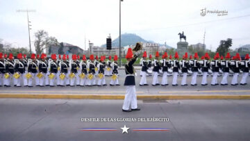 19092617 DESFILE EN HONOR A LAS GLORIAS DEL EJÉRCITO EN PROVIDENCIA 01