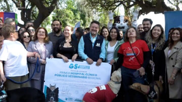 27092606 ACTO POR PRIMER HOSPITAL PÚBLICO VETERINARIO EN SANTIAGO 19