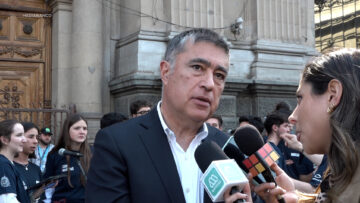 27092611 DECLARACIONES ALCALDE DE SANTIAGO, MARIO DESBORDES 01