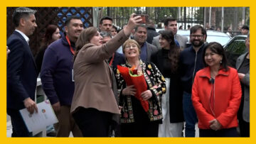 30092614 LLEGADAS EXPRESIDENTES BACHELET Y BORIC DEST