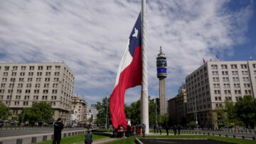 02102622 IZAMIENTO DE LA BANDERA POR LA CAMPAÑA TELETON 01