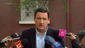 04102605 DECLARACIONES ARTURO SQUELLA 01